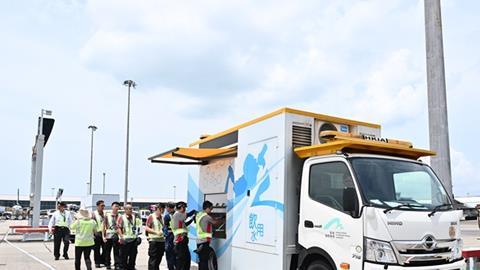 pr_1882_1.resize