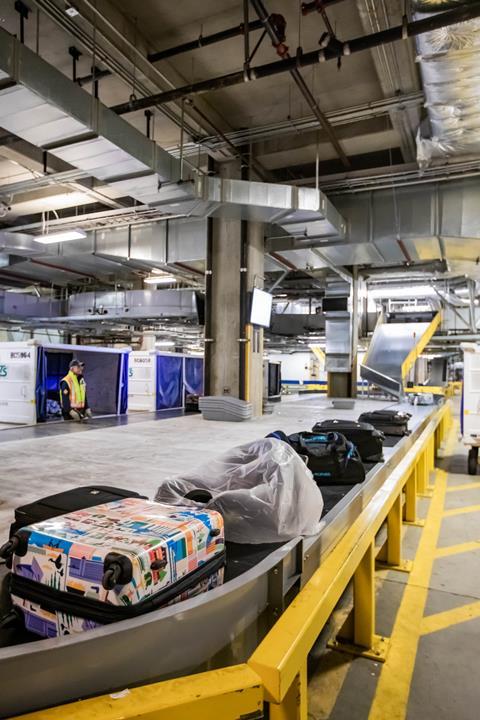 1638_YVR_AirportGeneral_2018