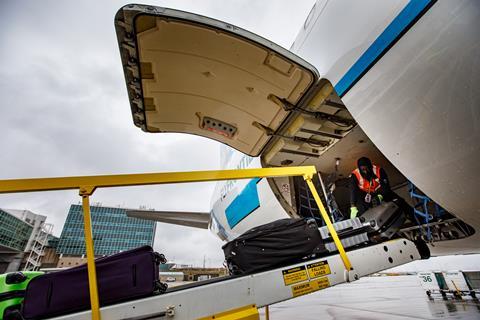 050321_airfield-033