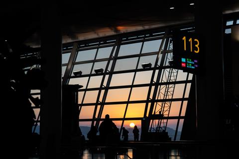 Dawn,At,Incheon,Airport,Concourse,Gate,113