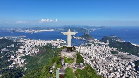 shutterstock_2415670659