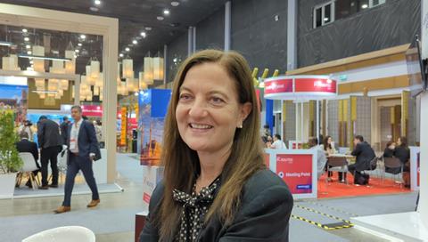 PXL_20230214_084910389.TS_Moment