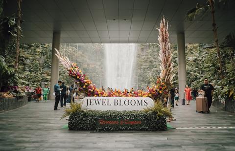 CHANGI AIRPORT CREDIT(edit)