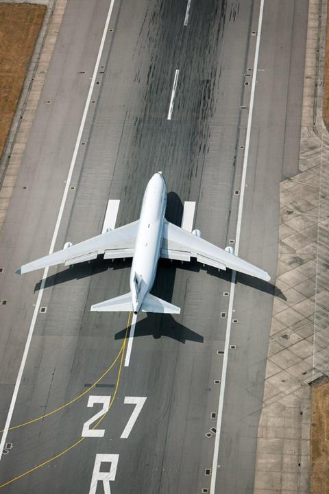 heathrow_175811651106017_thumb