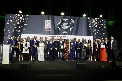 BEST AIRPORT AWARDS WINNERS 2023 - GROUP PICTURE